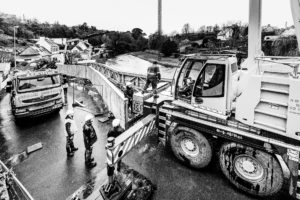 Dépose de passerelle piétonne à La Roche-Derrien
